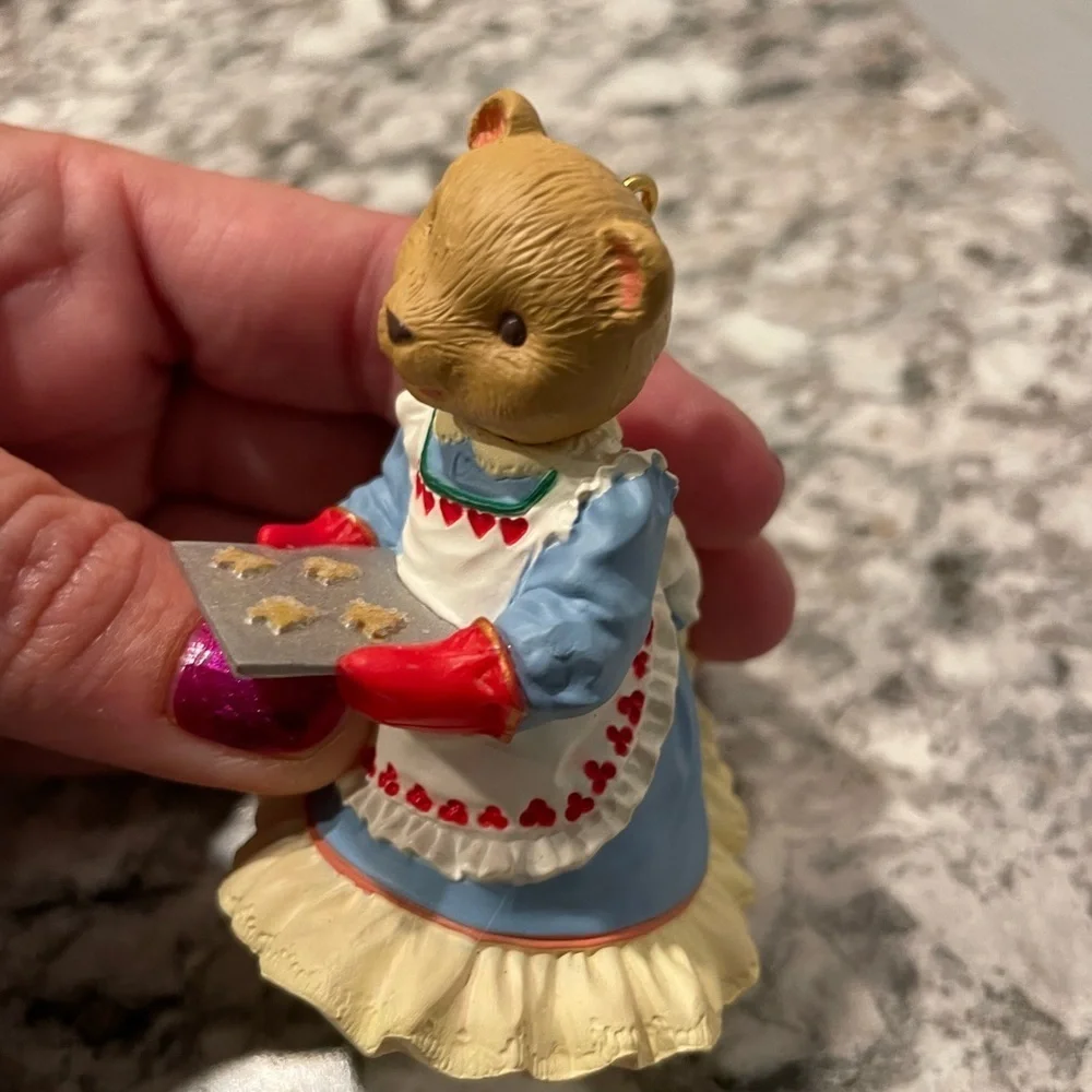 Hallmark keepsake vintage